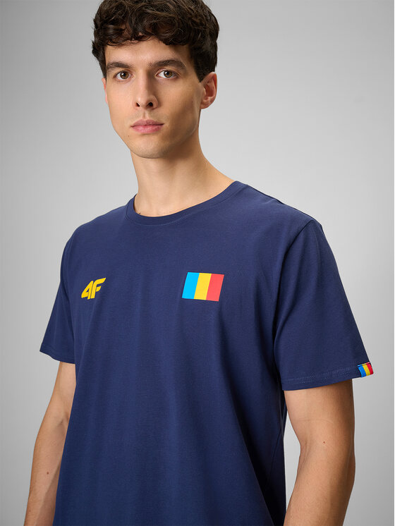4F 4F T-Shirt TEAMWEAR Granatowy Regular Fit