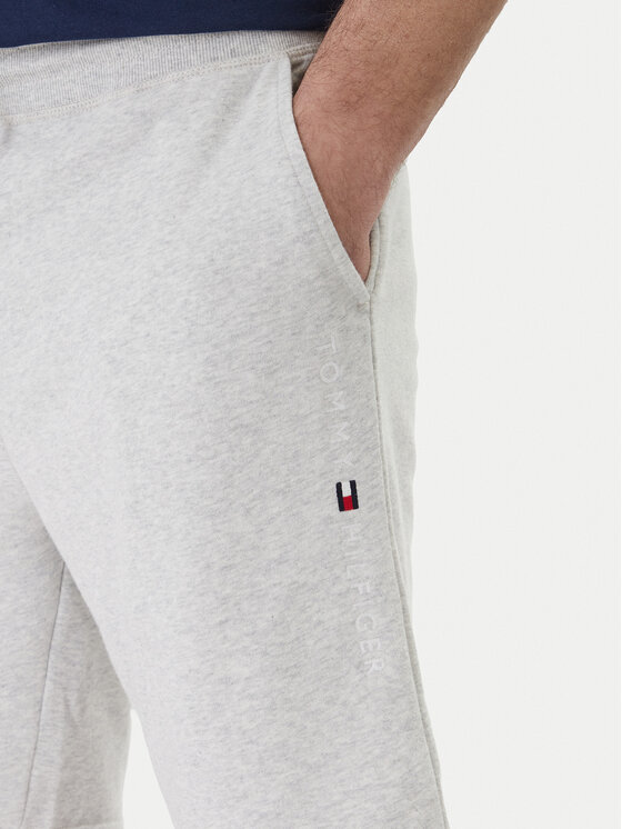 Tommy Hilfiger Tommy Hilfiger Pantaloni scurți sport UM0UM03452 Gri Regular Fit