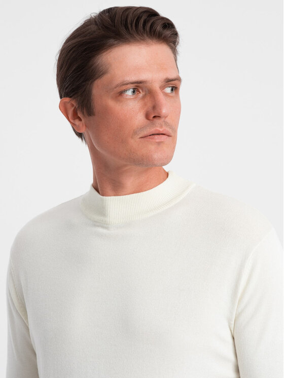 Ombre Ombre Sweter OM-SWTN-0100 Beżowy Regular Fit