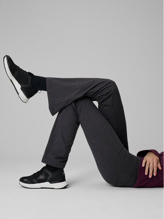 4F 4F Legginsy SELF LOVE Czarny Slim Fit
