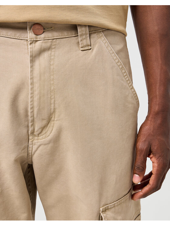 Wrangler Wrangler Spodnie materiałowe CJ REL CARGO PANT Beżowy Regular Fit
