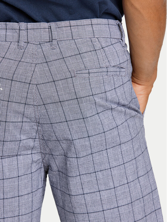 Lindbergh Lindbergh Szorty materiałowe 30-505024 Niebieski Wide Fit