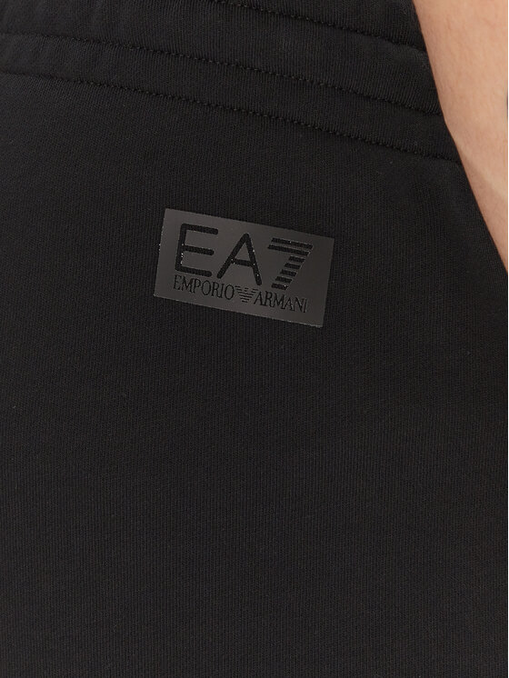 EA7 Emporio Armani EA7 Emporio Armani Pantaloni scurți sport 7M000153 AF10432 UC001 Negru Regular Fit