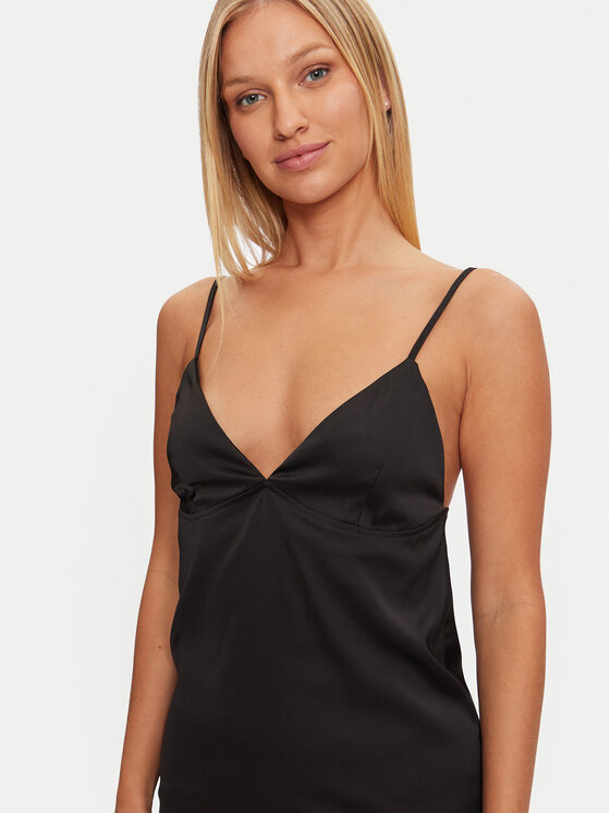 Guess Guess Öösärk O4BX00 WEFC2 Must Regular Fit