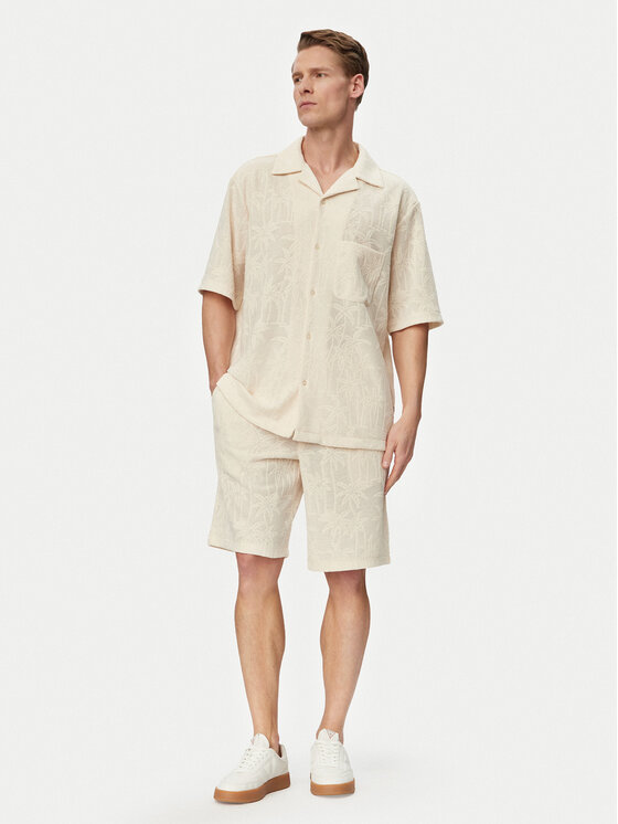 Guess Guess Spordišortsid F6GD03 kremKG362 Kreemjas Regular Fit