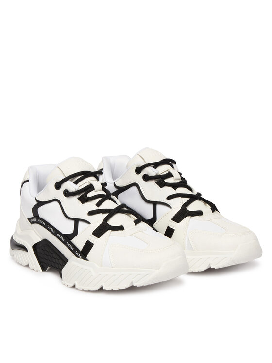 Guess Guess Sneakersy 181332 Čierna