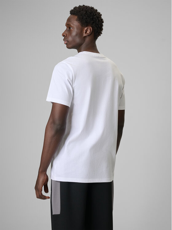 4F 4F T-Shirt FLUID EXPRESSIONS Biały Regular Fit