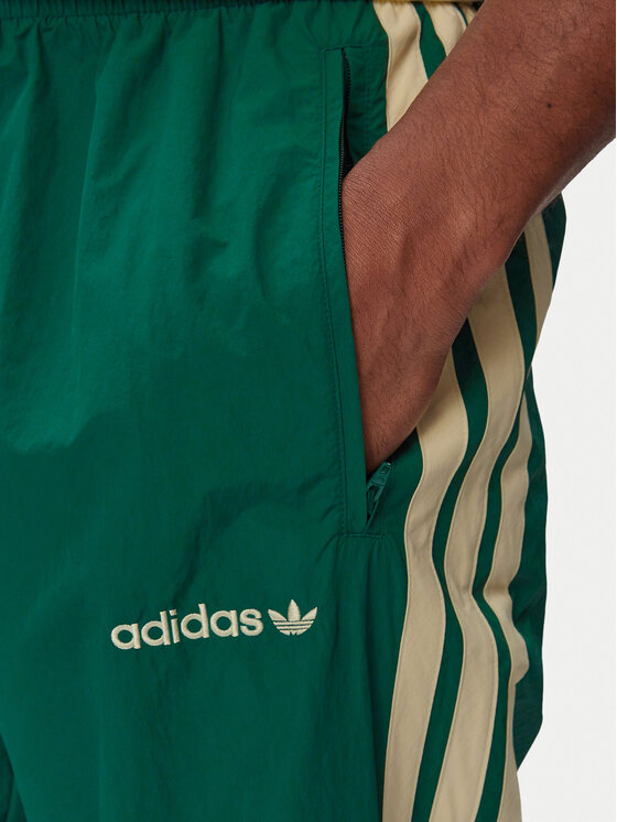 adidas adidas Долнище анцуг Cutline Track KW8022 Зелен Regular Fit