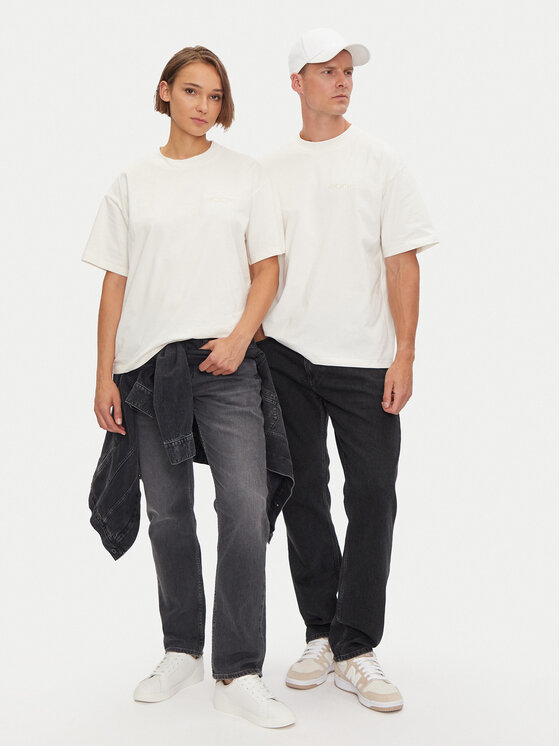 2005 2005 Tricou Unisex Uniform Écru Loose Fit