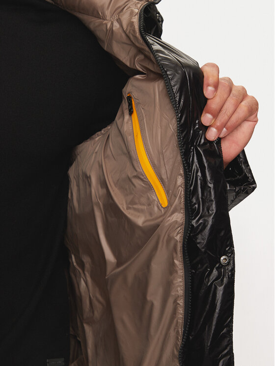 Hetregó Hetregó Пухено яке Justin 8N562 Черен Regular Fit