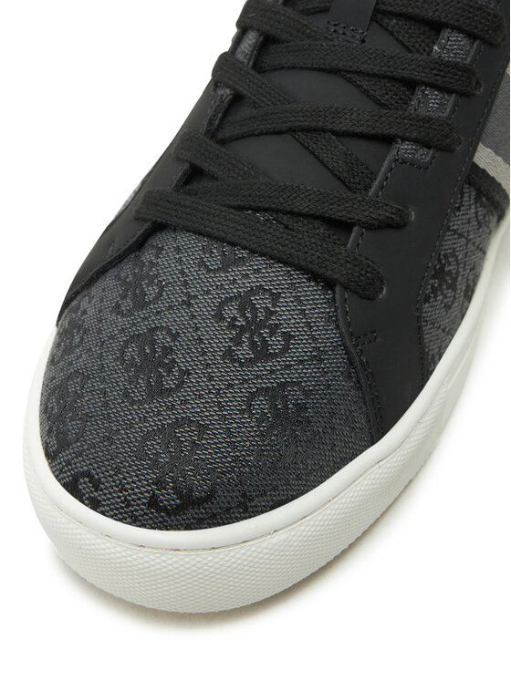 Guess Guess Laisvalaikio batai Todi II FMPTII FAB12 Juoda