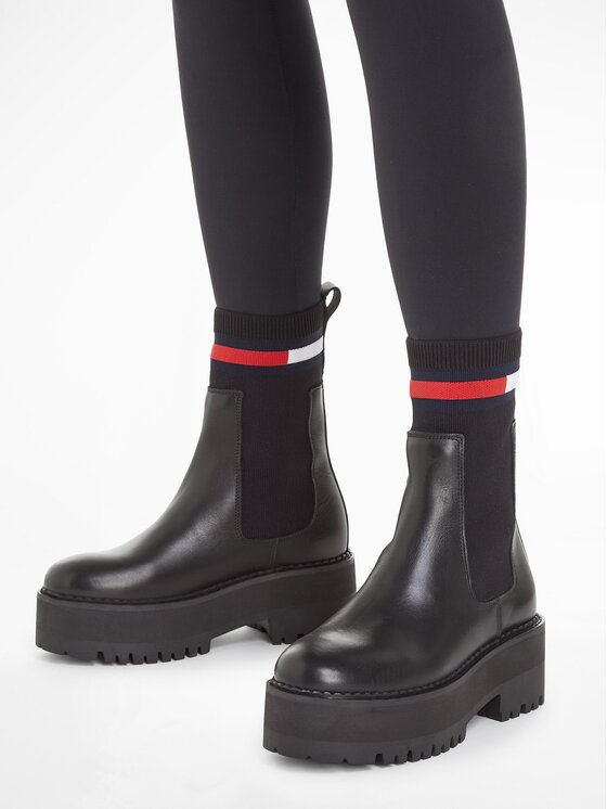Tommy Jeans Tommy Jeans Kotníková obuv s elastickým prvkem Tjw Flatform Chelsea Sock EN0EN02301 Černá