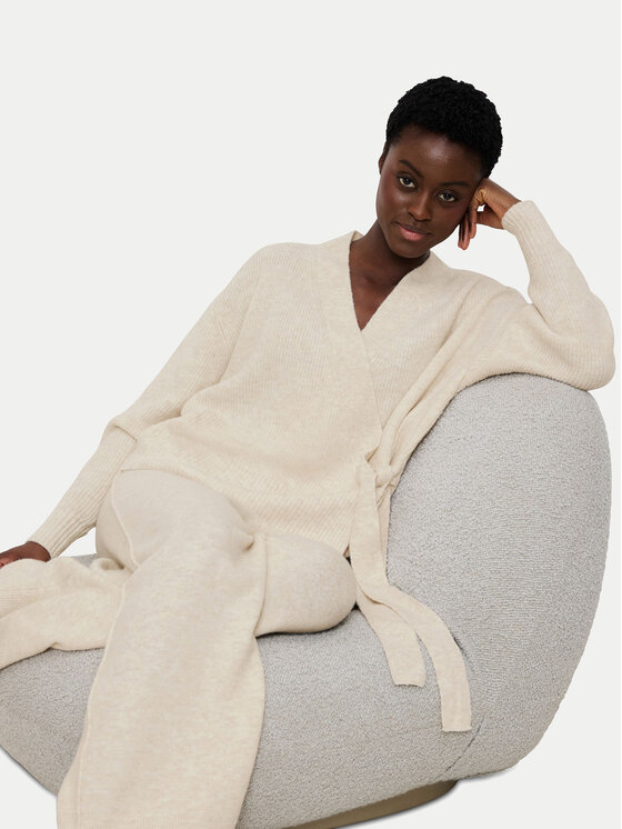 Triumph Triumph Ζακέτα Amourette Cozy 10225069 Εκρού Relaxed Fit