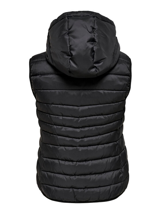 ONLY Carmakoma ONLY Carmakoma Brezrokavnik 15305695 Črna Regular Fit