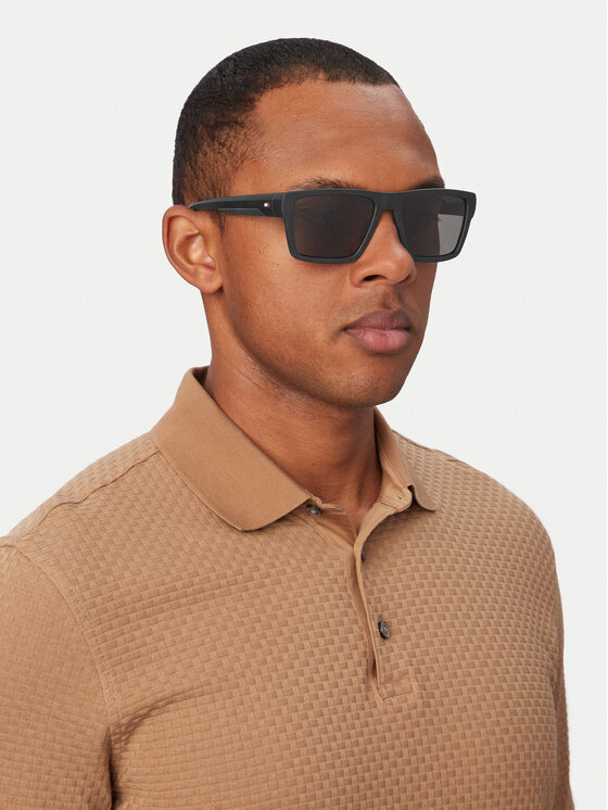 Tommy Hilfiger Tommy Hilfiger Päikeseprillid 2324/S 208680 Must