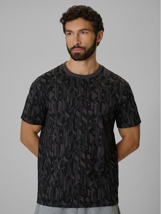 4F 4F T-Shirt ESSENTIALS Czarny Regular Fit