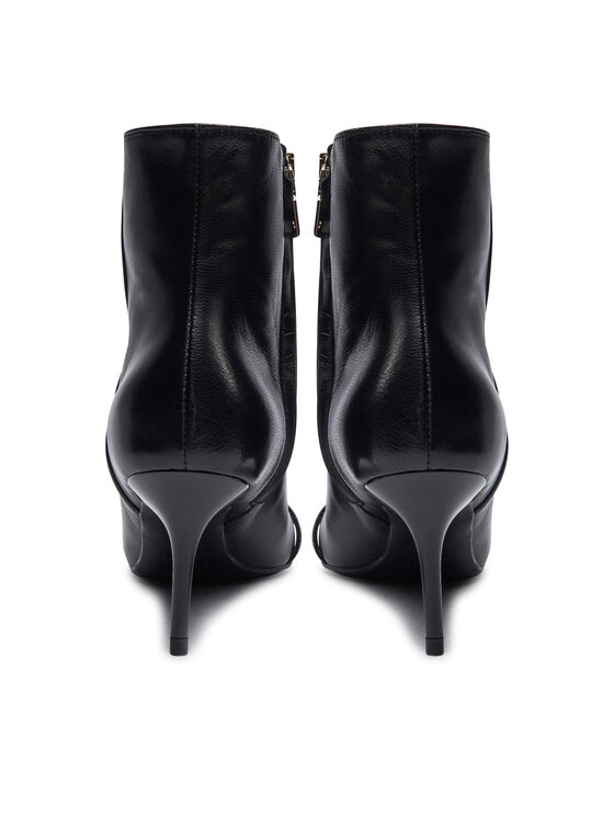 LOVE MOSCHINO LOVE MOSCHINO Botki JA21107G0LIA0000 Czarny