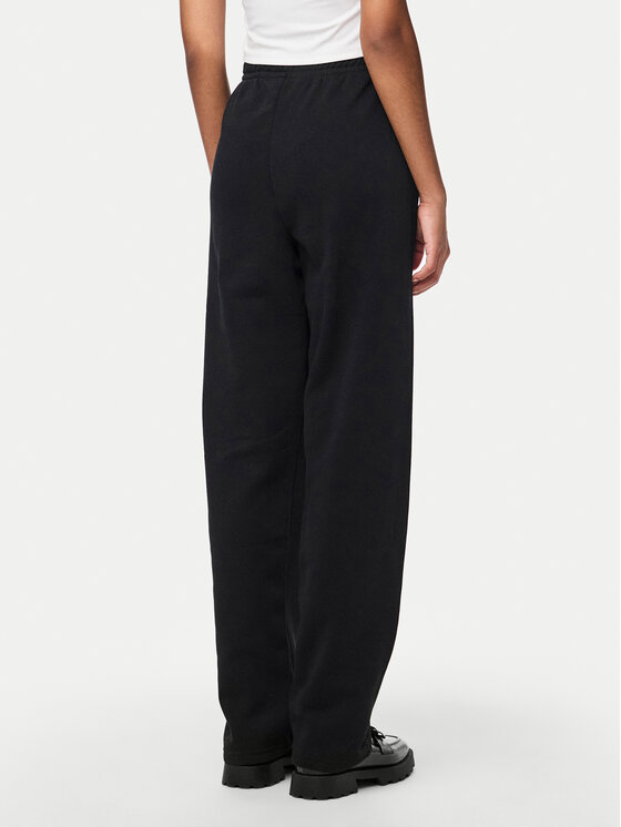 Pieces Pieces Долнище анцуг Chilli 17156301 Черен Straight Fit