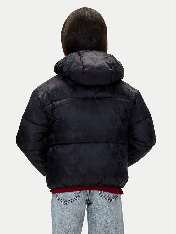 Calvin Klein Jeans Calvin Klein Jeans Žieminė striukė IG0IG03020 Juoda Regular Fit