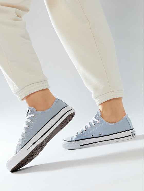 mid high top converse