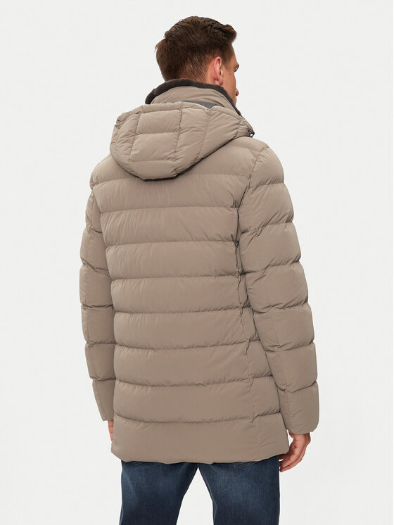 Hetregó Hetregó Пухено яке William 8N435R Бежов Regular Fit