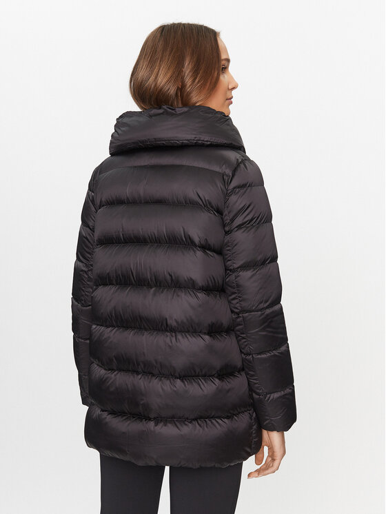Hetregó Hetregó Daunenjacke Sena 8K603F 23WD02 Schwarz Regular Fit