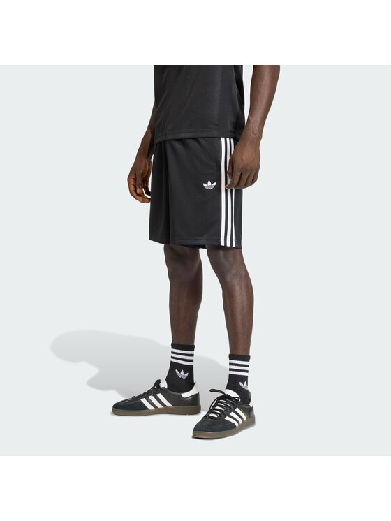 adidas adidas Szorty materiałowe 159302 Czarny Regular Fit