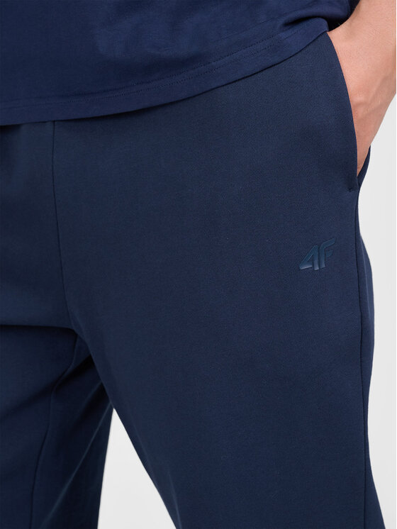 4F 4F Spodnie dresowe 4FWAW26TTROM1809-31S Granatowy Active Fit
