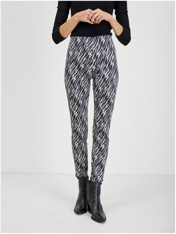 Orsay Orsay Spodnie damskie 350190-660000__34 Czarny Skinny Fit
