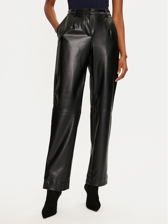 Pieces Nohavice z imitácie kože Neeth 17151699 Čierna Straight Fit