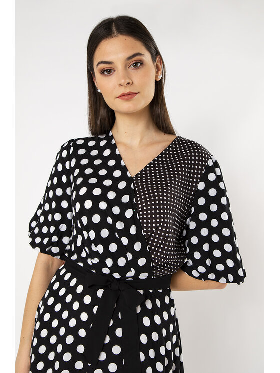 QUIOSQUE QUIOSQUE Každodenné šaty MIXCO DRESS Čierna Regular Fit