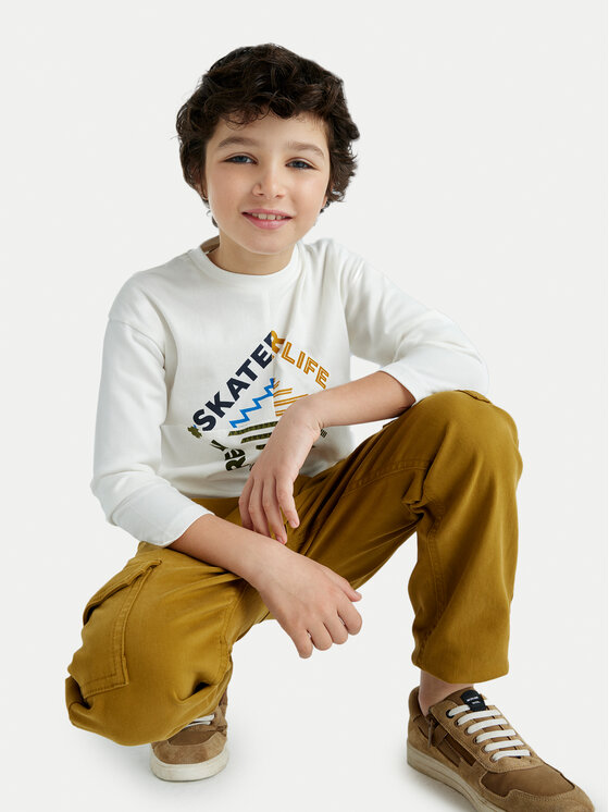 Mayoral Mayoral Jogger nohavice 7541 Žltá Regular Fit