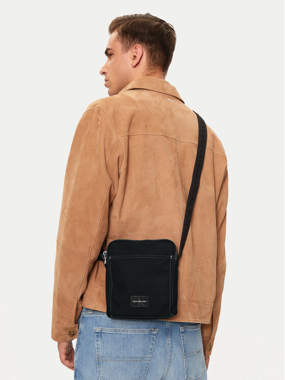 Calvin Klein Jeans Calvin Klein Jeans Τσαντάκι Sport Essentials K50K512571 Μαύρο