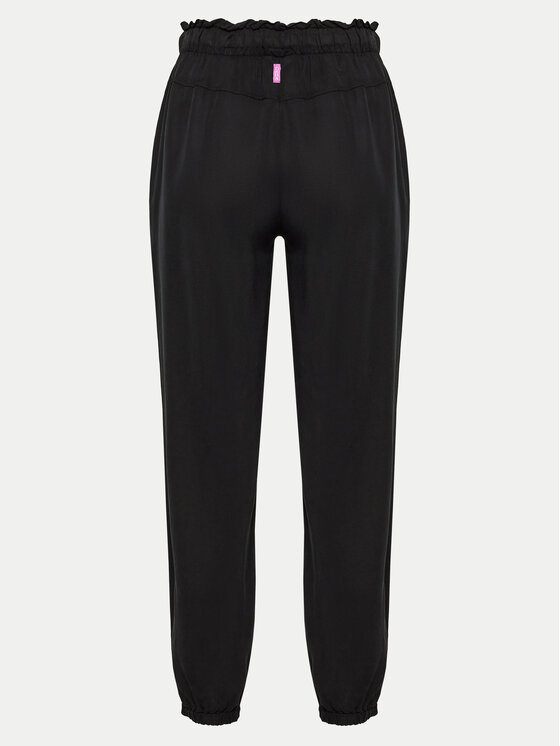 Deha Pantaloni da tuta A00667 Nero Regular Fit Modivo