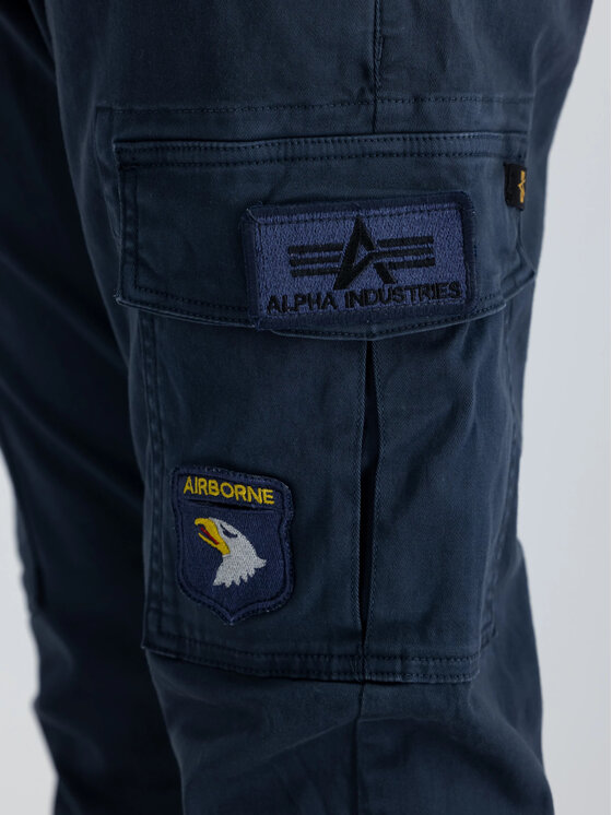 Alpha Industries Alpha Industries Spodnie materiałowe Petrol Patch 178207 Granatowy Slim Fit