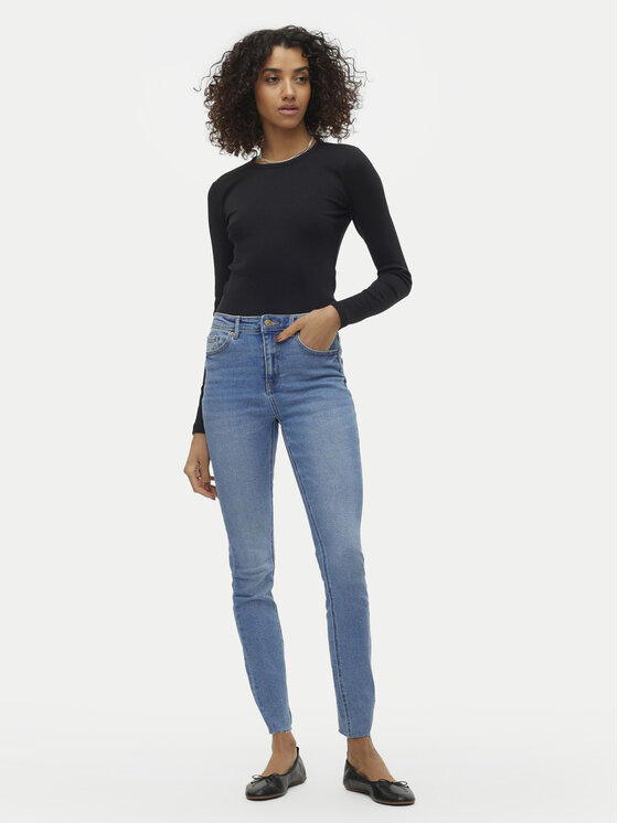 Vero Moda Vero Moda Majica Chloe 10306897 Crna Slim Fit