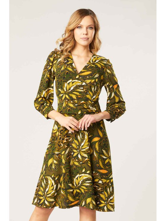 QUIOSQUE QUIOSQUE Každodenné šaty LIŚĆ DRESS Zelená Regular Fit