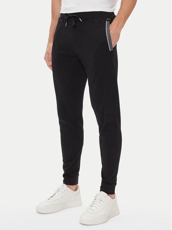 BOSS Spodnie dresowe 50545579 Czarny Regular Fit