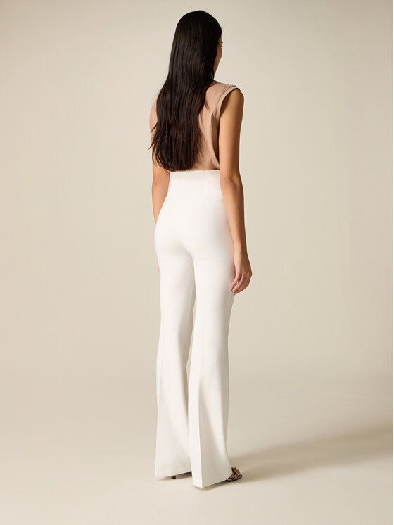 Oltre Oltre Pantaloni di tessuto P098R008866N011 Bianco Flare Fit