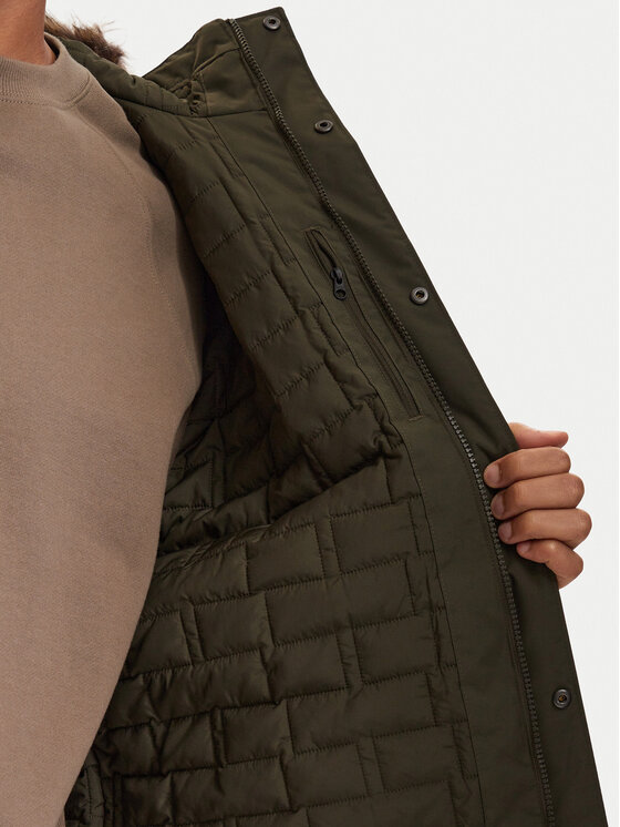 The North Face The North Face Kurtka zimowa Zaneck NF0A4M8H Khaki Regular Fit