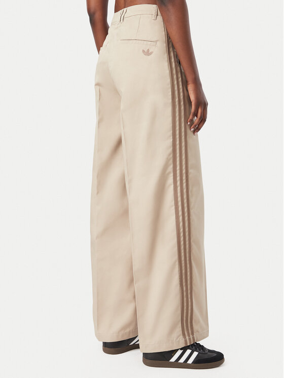 adidas adidas Spodnie materiałowe Tailored Pant KS9949 Beżowy Regular Fit