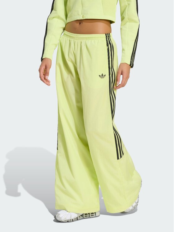 adidas adidas Spodnie dresowe 168173 Żółty Loose Fit
