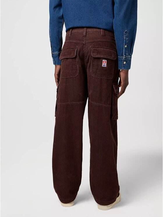 Wrangler Wrangler Pantaloni di tessuto CJ LOOSE CARGO Marrone Loose Fit