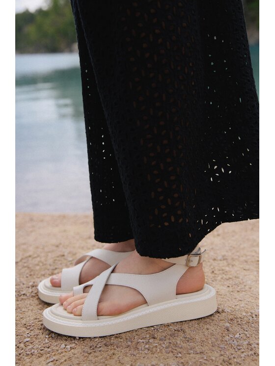 Estro Estro Σανδάλια ER00114749 Λευκό