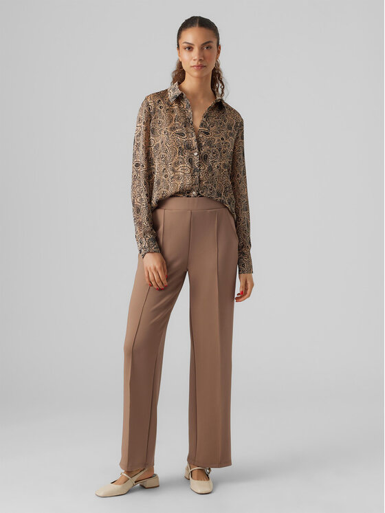 Vero Moda Vero Moda Szövet nadrág 10296830 Barna Relaxed Fit