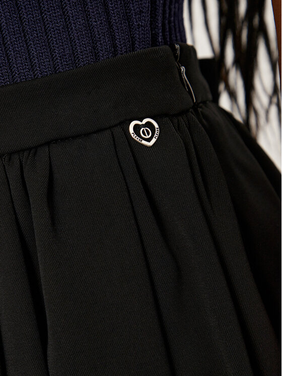 Please Please Minirock G0MJCSI000 Schwarz Regular Fit