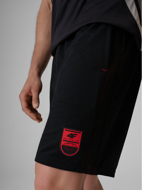 4F 4F Szorty sportowe FOOTBALL Czarny Regular Fit