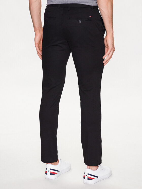 Tommy Hilfiger Tommy Hilfiger Chino hlače Bleecker 1985 MW0MW26619 Črna Slim Fit