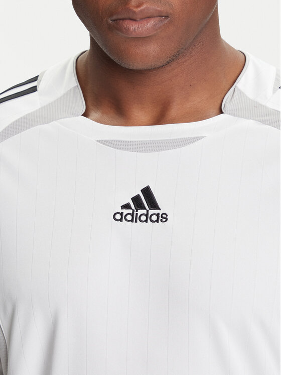 adidas adidas T-Shirt Teamgeist adicolor JW5874 Biały Loose Fit