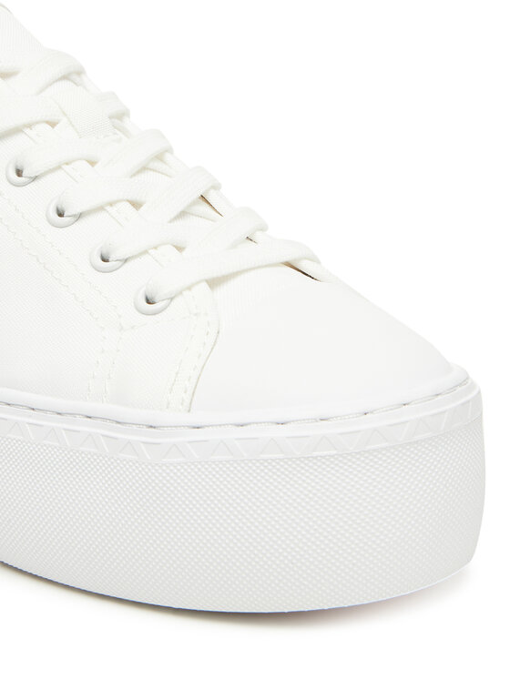 Guess Guess Trampki FLTJO2 FAB12 Biały